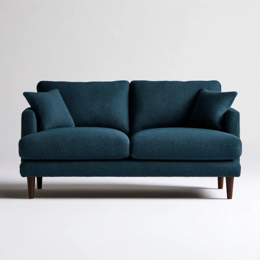 Granatowa sofa dwuosobowa bouclé z brązowymi nogami 160 x 85 x 82 cm